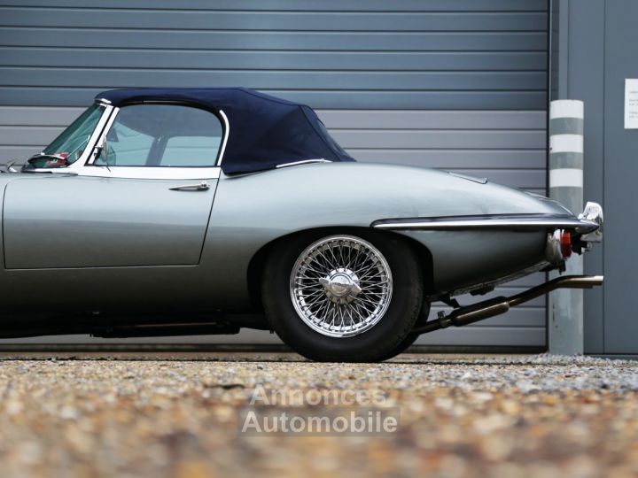 Jaguar E-Type S2 OTS - Matching Numbers 4.2L 6 inline engine producing 245 bhp - 27