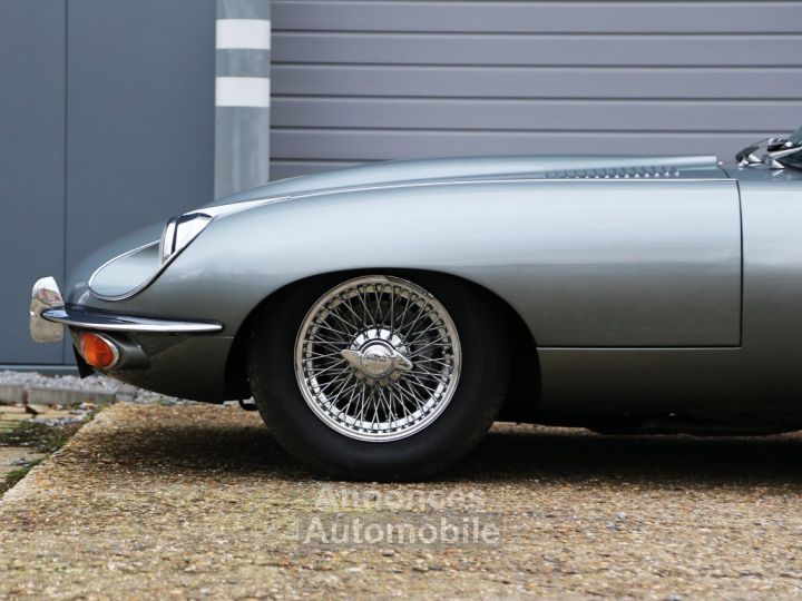 Jaguar E-Type S2 OTS - Matching Numbers 4.2L 6 inline engine producing 245 bhp - 29