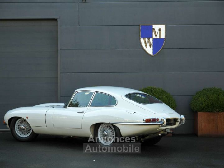 Jaguar E-Type Series 1 3.8 litre - 2