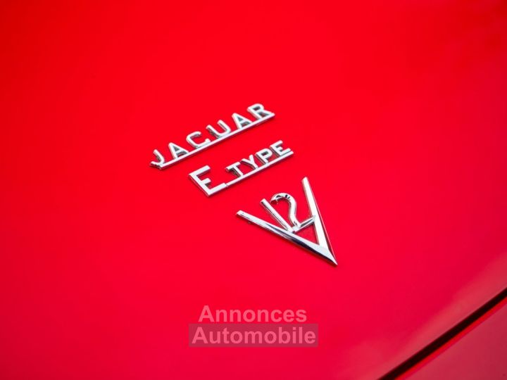 Jaguar E-Type Series 3 V12 Cabriolet - 6