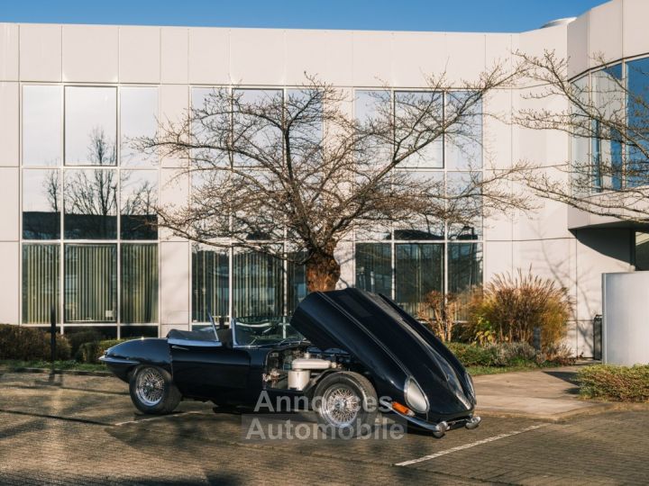 Jaguar E-Type SI - 19