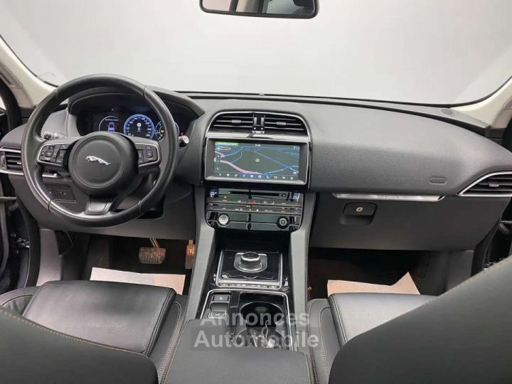 Jaguar F-Pace 2.0 D TVA TOIT PANORAMIQUE CAMERA AR GARANTIE - 11