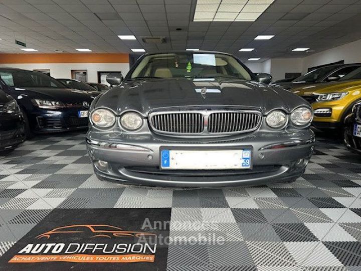 Jaguar X-Type 2.0 D EXECUTIVE - 1