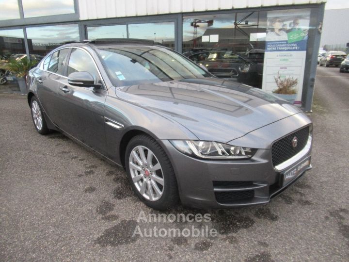 Jaguar XE 2.0 D - 180 ch BVA Prestige - 3