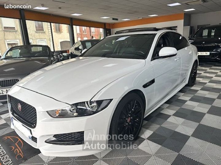 Jaguar XE 2.0 D R DYNAMIQUE - 8