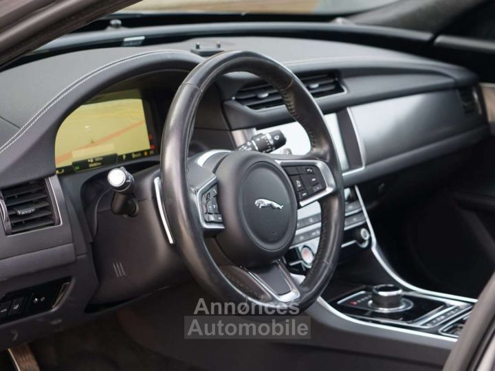 Jaguar XF 2.0 D R-SPORT AUTO PANO COCKPIT CAM BI-XENON EU6d - 7