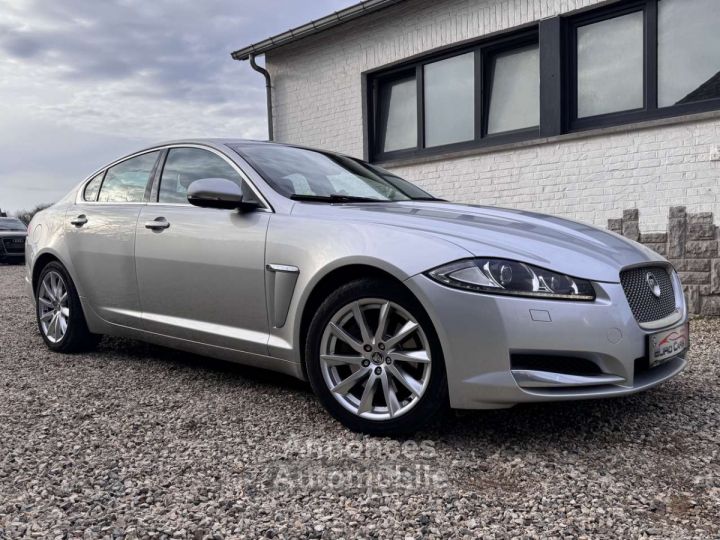 Jaguar XF 2.2 D Business Edition Luxury AUTOMAT-CUIR-XENON- - 4