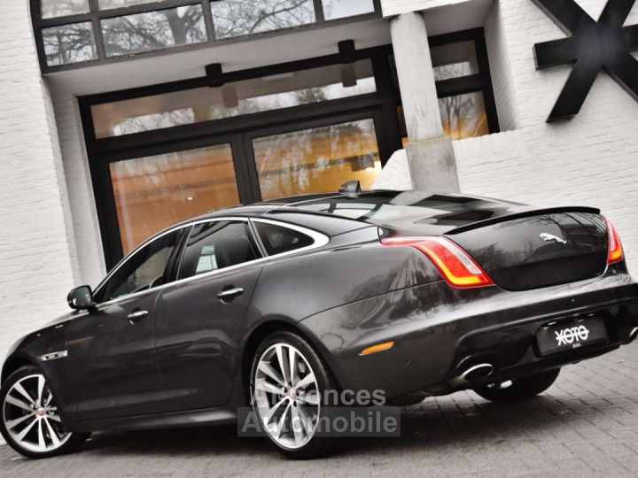 Jaguar XJ 3.0 V6 S-C AWD R-SPORT - 9