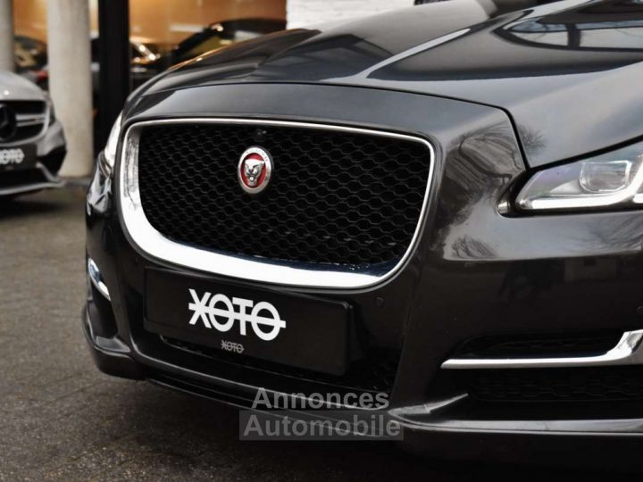 Jaguar XJ 3.0 V6 S-C AWD R-SPORT - 19