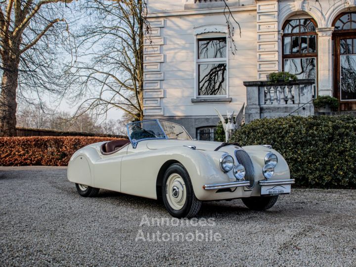 Jaguar XK120 XK 120 Open Top Speedster (OTS) LHD 1951 - OLDTIMER - GERESTAUREERD - MATCHING NUMBERS - SOFTTOP - CREAM WHITE - 15