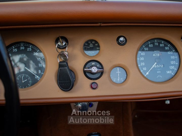 Jaguar XK120 XK 120 Open Top Speedster (OTS) LHD 1951 - OLDTIMER - GERESTAUREERD - MATCHING NUMBERS - SOFTTOP - CREAM WHITE - 22