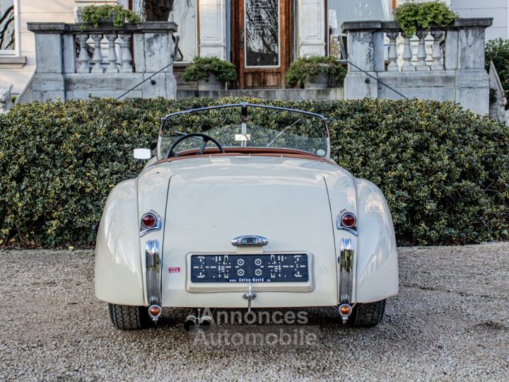 Jaguar XK120 XK 120 Open Top Speedster (OTS) LHD 1951 - OLDTIMER - GERESTAUREERD - MATCHING NUMBERS - SOFTTOP - CREAM WHITE - 33