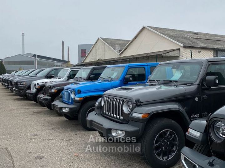 Jeep Gladiator 2023 OVERLAND 3.6l v6 bva 8 cuir - 10