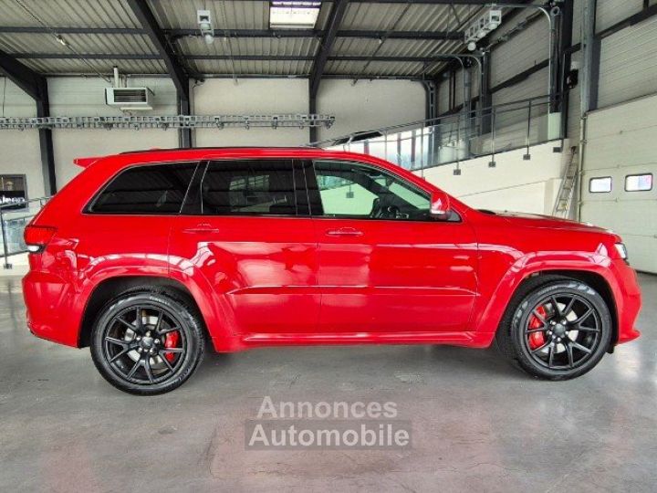 Jeep Grand Cherokee V8 6.4 HEMI 468 BVA SRT 5P - 4