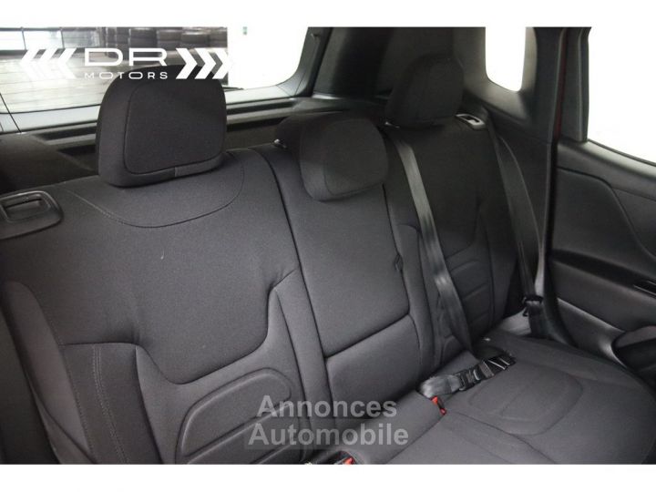 Jeep Renegade 1.6 DOWNTOWN - NAVI KEYLESS TREKHAAK - 14