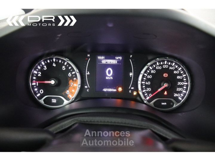 Jeep Renegade 1.6 DOWNTOWN - NAVI KEYLESS TREKHAAK - 31