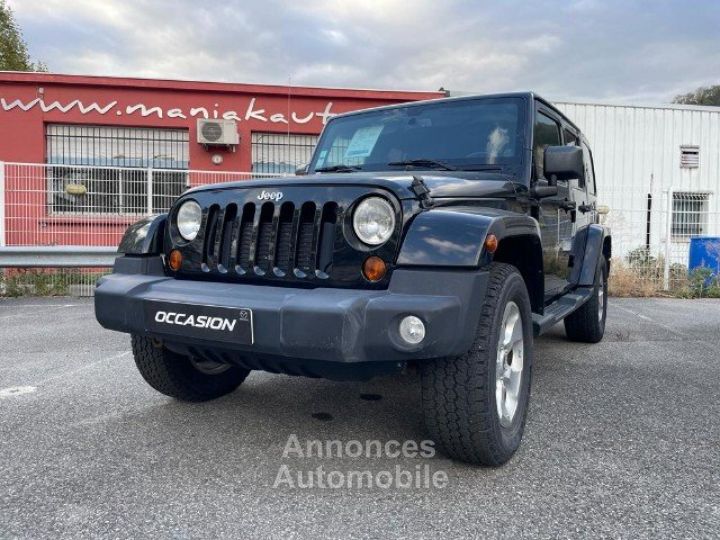 Jeep Wrangler 2.8 CRD 200 Unlimited Sahara A 5P - 3