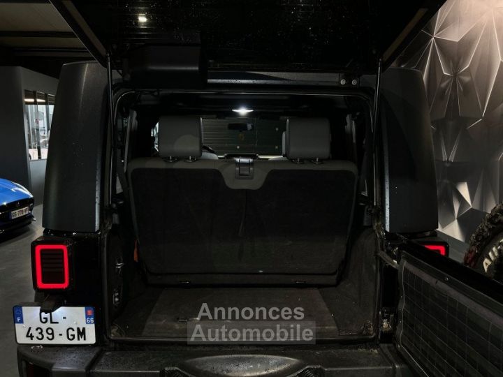 Jeep Wrangler 2.8 CRD FAP SPORT - 9