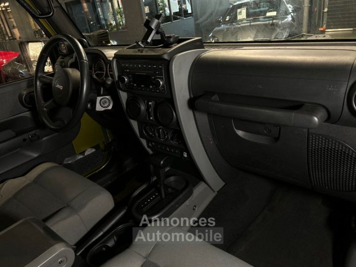 Jeep Wrangler 2.8 CRD FAP UNLIMITED SAHARA BA - 13