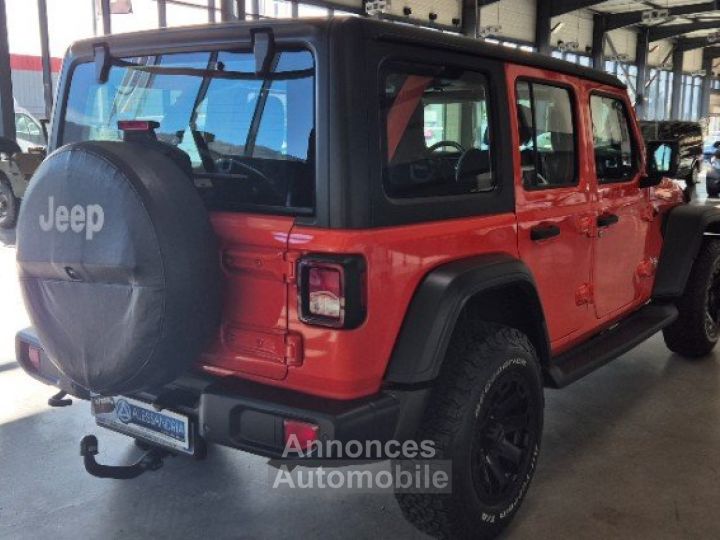 Jeep Wrangler Unlimited 2.0 l T 272 ch 4x4 BVA8 Sport 5P - 7