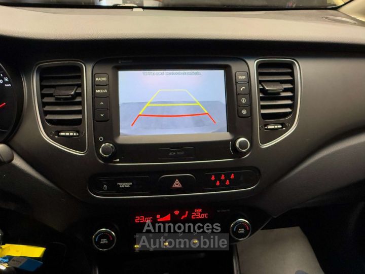 Kia Carens 1.6i 7 PLACES CARPLAY 1ER PROPRIETAIRE GARANTIE - 10