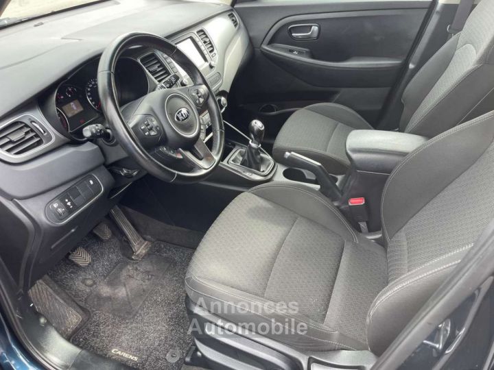 Kia Carens 1.6i Lounge GPS, CLIM, CAMÉRA Garantie 12M - 9