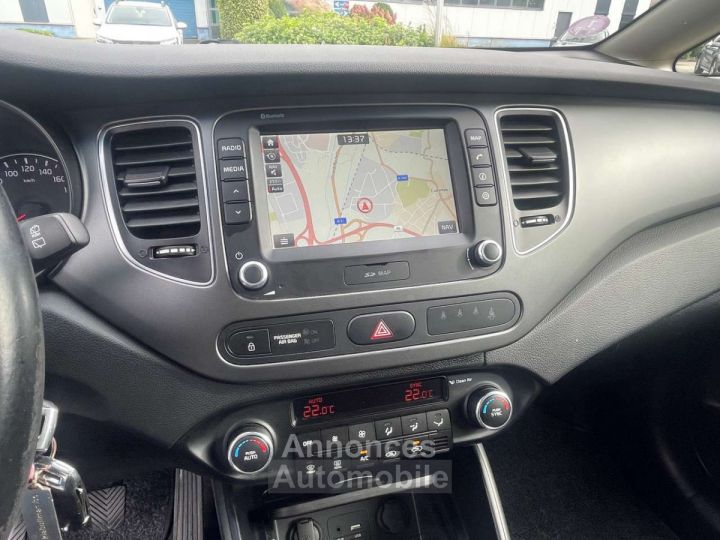 Kia Carens 1.6i Lounge GPS, CLIM, CAMÉRA Garantie 12M - 11