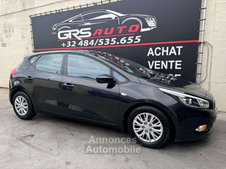 Kia Cee'd Ceed / 1.4 CRDi Easy 1ER PROP.-CLIM.-garantie 12 mois - 3