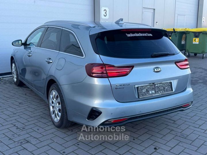 Kia Cee'd SW Ceed / 1.4 T-GDi More ISG -- GPS CAMERA GARANTIE - 4