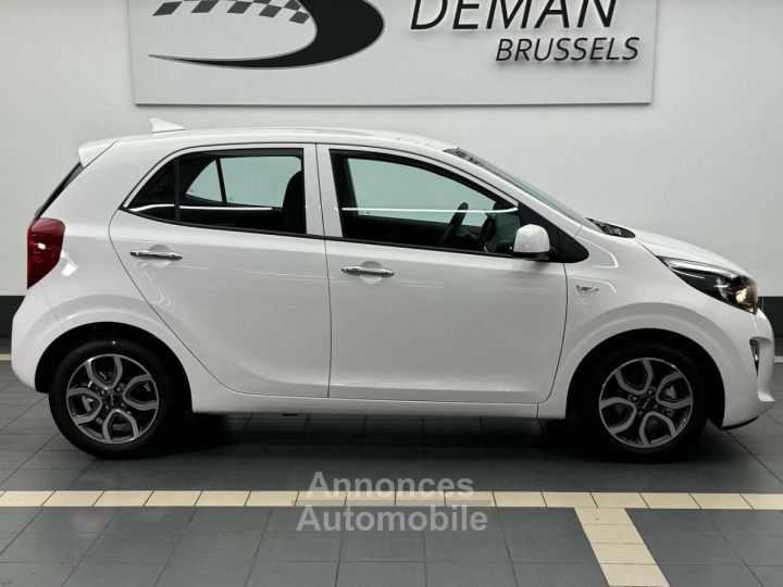 Kia Picanto 1.0 Pulse - - 7