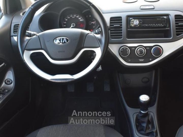 Kia Picanto 1.0i - 8