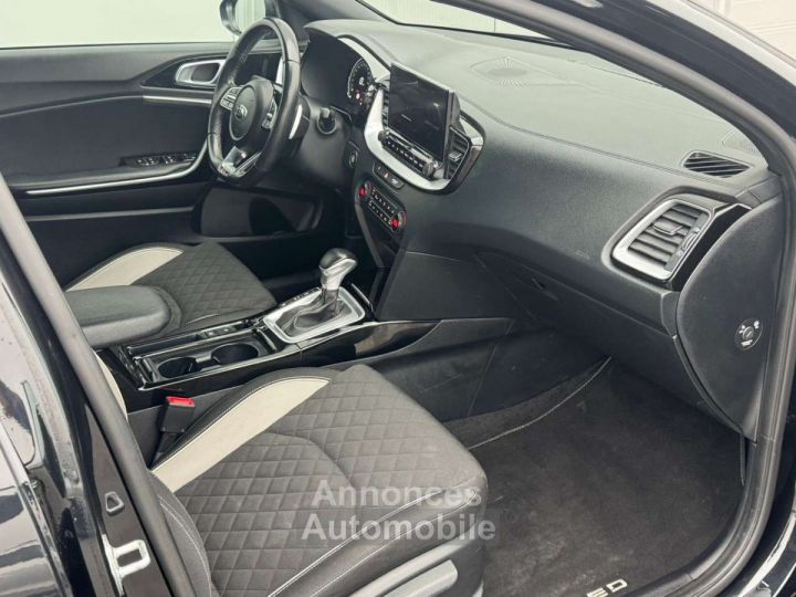 Kia ProCeed / pro_cee'd pro cee'd 1.5 T-GDi GT-Line DCT ISG -- BOITE AUTOMATIQUE - 12