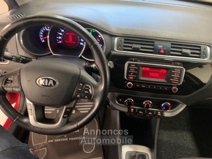 Kia Rio IV 1.2 ESSENCE URBAN CHIC 5PORTES - 7