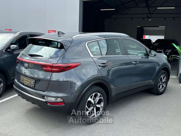 Kia Sportage 1.6 ESSENCE - 4