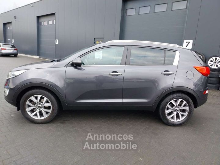 Kia Sportage 1.6i 2WD-CUIR-GPS-BLUETOOTH-GARANTIE.12.MOIS- - 4