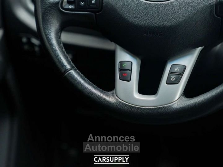Kia Sportage 1.7 CRDi 2WD - 1st owner - Camera - GPS - Bluetoot - 14