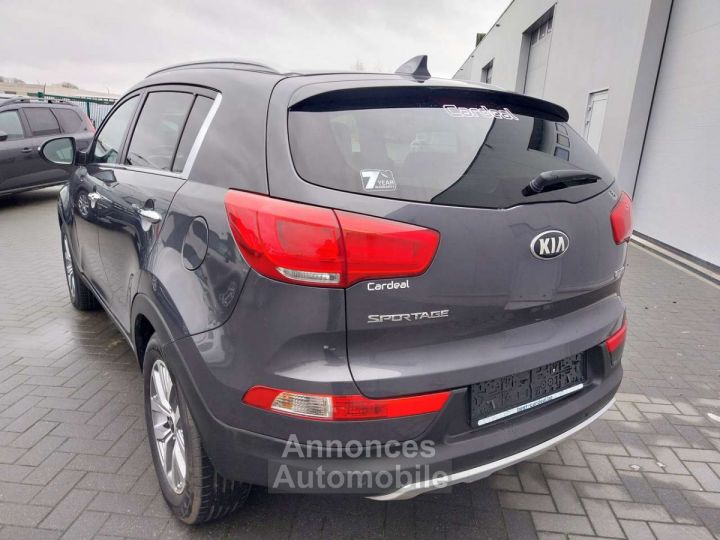 Kia Sportage 1.7 CRDi 2WD-GPS-CLIM-CAMERA-BLUETOOTH-GARANTIE- - 5