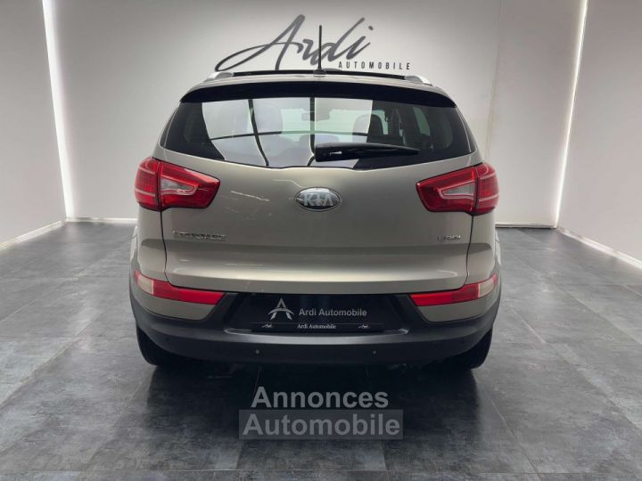 Kia Sportage 1.7 CRDi 2WD TOIT OUV SIEGE CHAUFF AV+AR 1ER PROP - 5