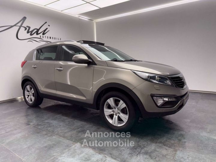 Kia Sportage 1.7 CRDi 2WD TOIT OUV SIEGE CHAUFF AV+AR 1ER PROP - 19