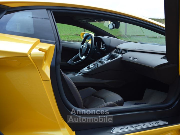 Lamborghini Aventador 6.5 V12 LP 700-4 Superbe état ! 1 MAIN ! - 6