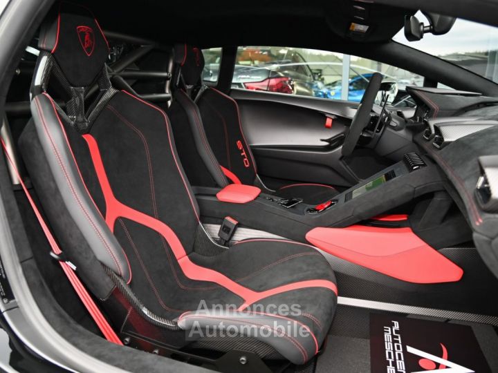 Lamborghini Huracan Huracán STO Racing Seats - 11