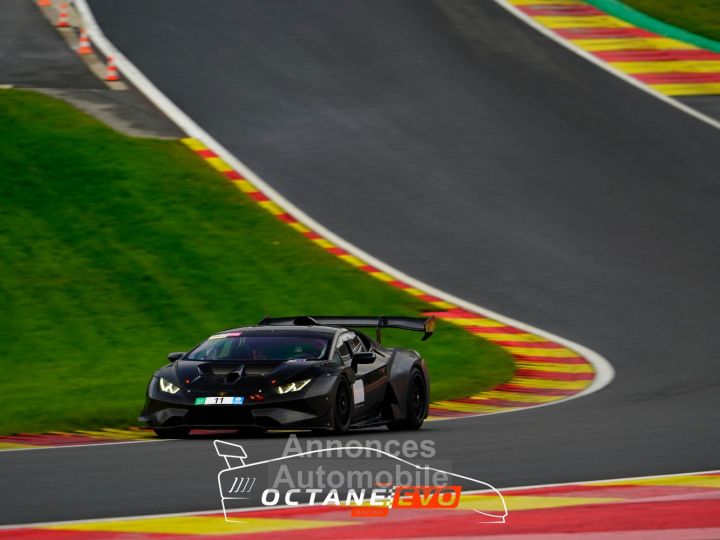 Lamborghini Huracan Huracan Super Trofeo EVO - 16