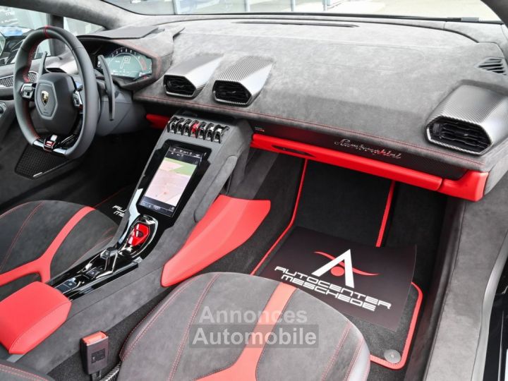 Lamborghini Huracan Huracán Tecnica Racing Seats - 12