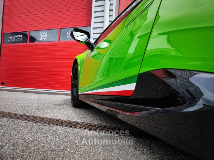 Lamborghini Huracan Performante - 9