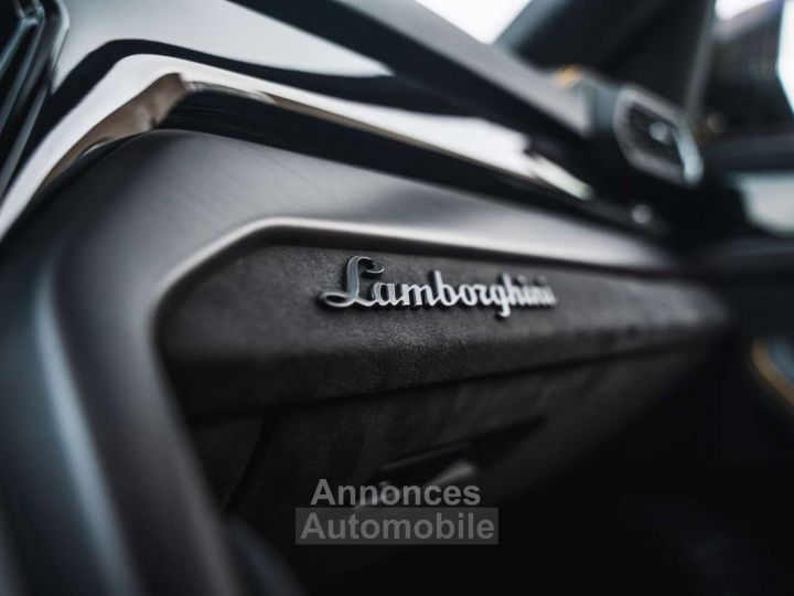 Lamborghini Urus S Grigio Nimbus Pano 23 - 12