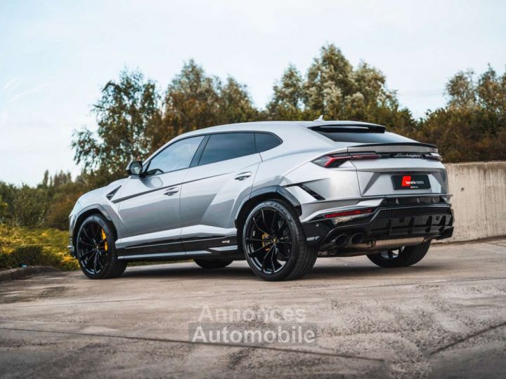 Lamborghini Urus S Grigio Nimbus Pano 23 - 29