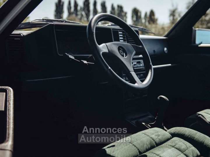 Lancia Delta Integrale Evo 1 - Modèle d'homologation du Groupe A - 17