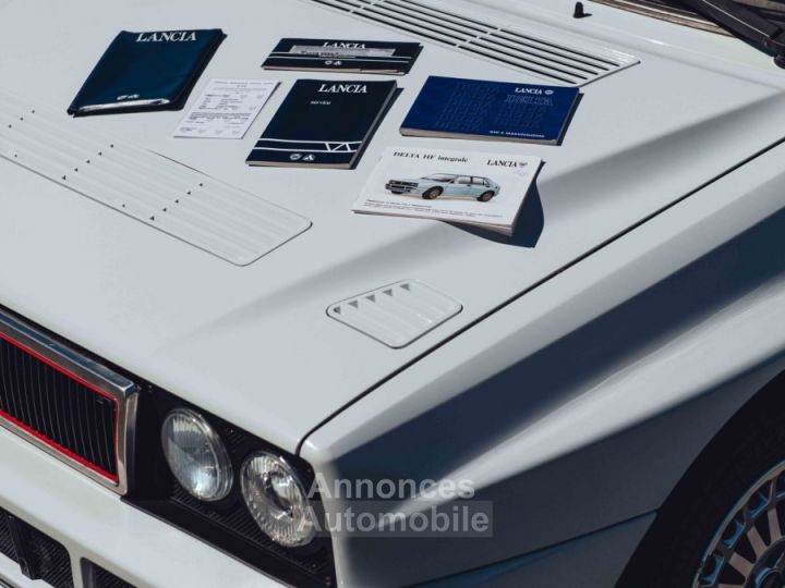 Lancia Delta Integrale Evo 1 - Modèle d'homologation du Groupe A - 36