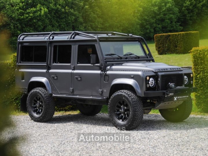 Land Rover Defender 110 - 1