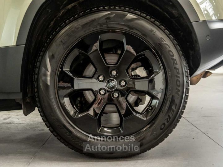 Land Rover Defender 110 D250 SE Trekhaak Panodak Black Pack 360° - 48